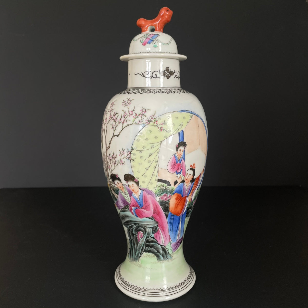 Chinese vintage famille rose vase 红楼梦,1950-1970's #1738