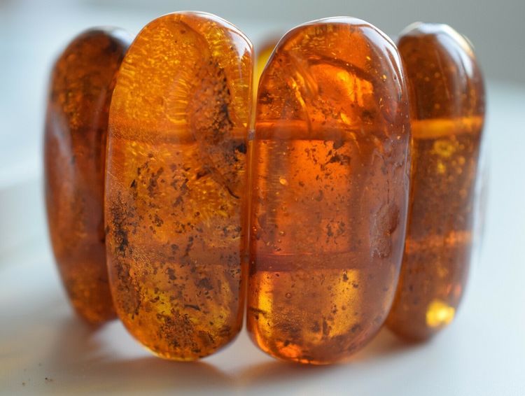 Natural Amber danish raw stone amber bracelet many inclusions insects large 85g #2375