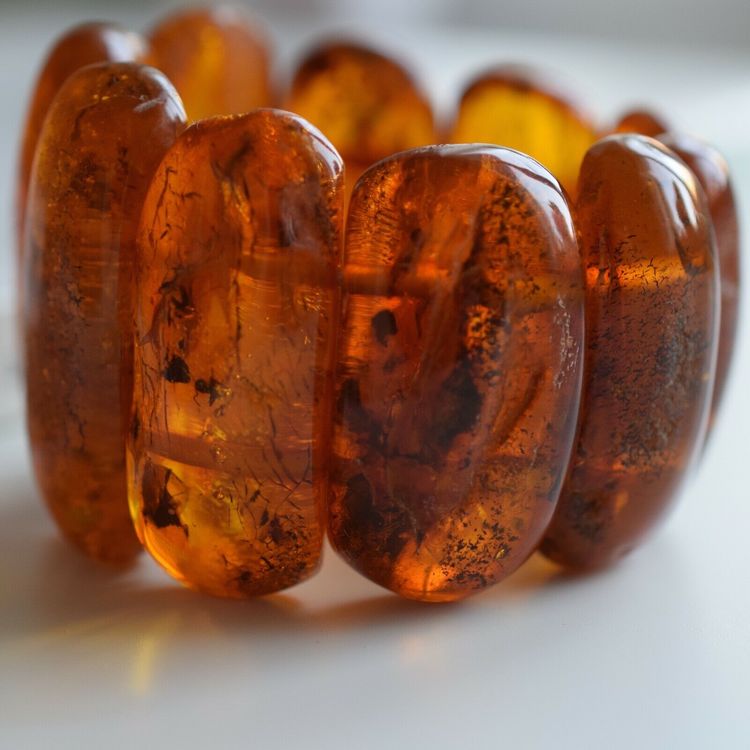 Natural Amber danish raw stone amber bracelet many inclusions insects large 85g #2375