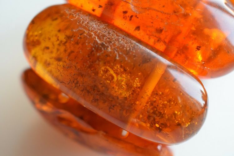 Natural Amber danish raw stone amber bracelet many inclusions insects large 85g #2375
