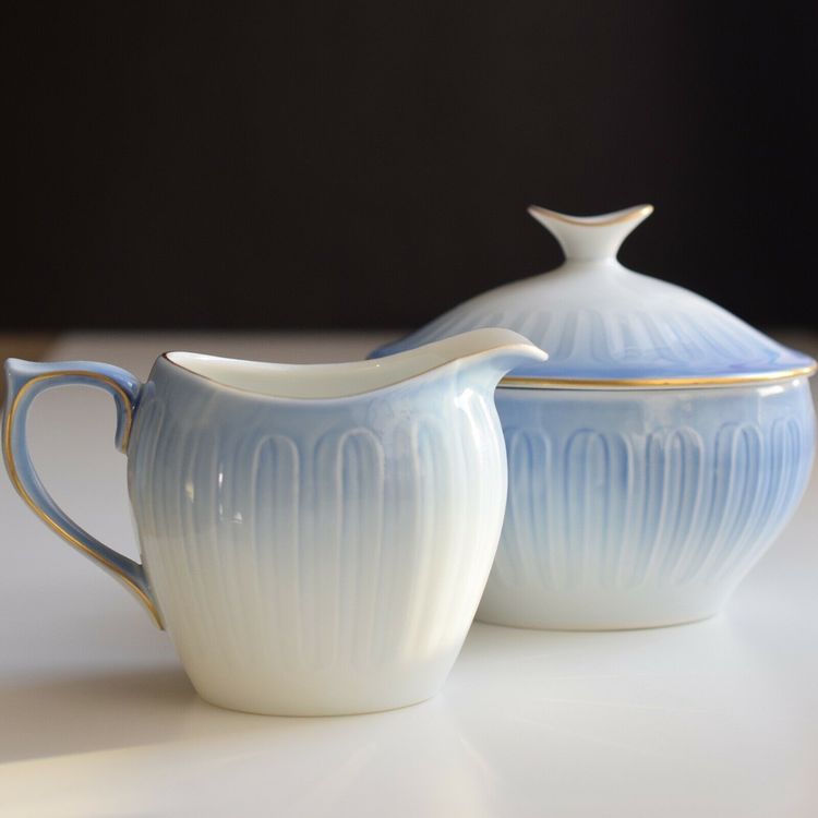 B&G Bing & Grondahl Denmark Gold Trim CREAMER & SUGAR BOWL Scandinavian design