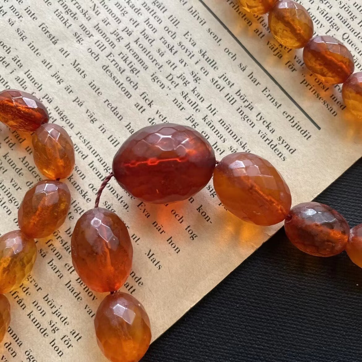 ANTIQUE NATURAL AMBER FACETED BEAD NECKLACE 62g FROM DENMARK 1950's