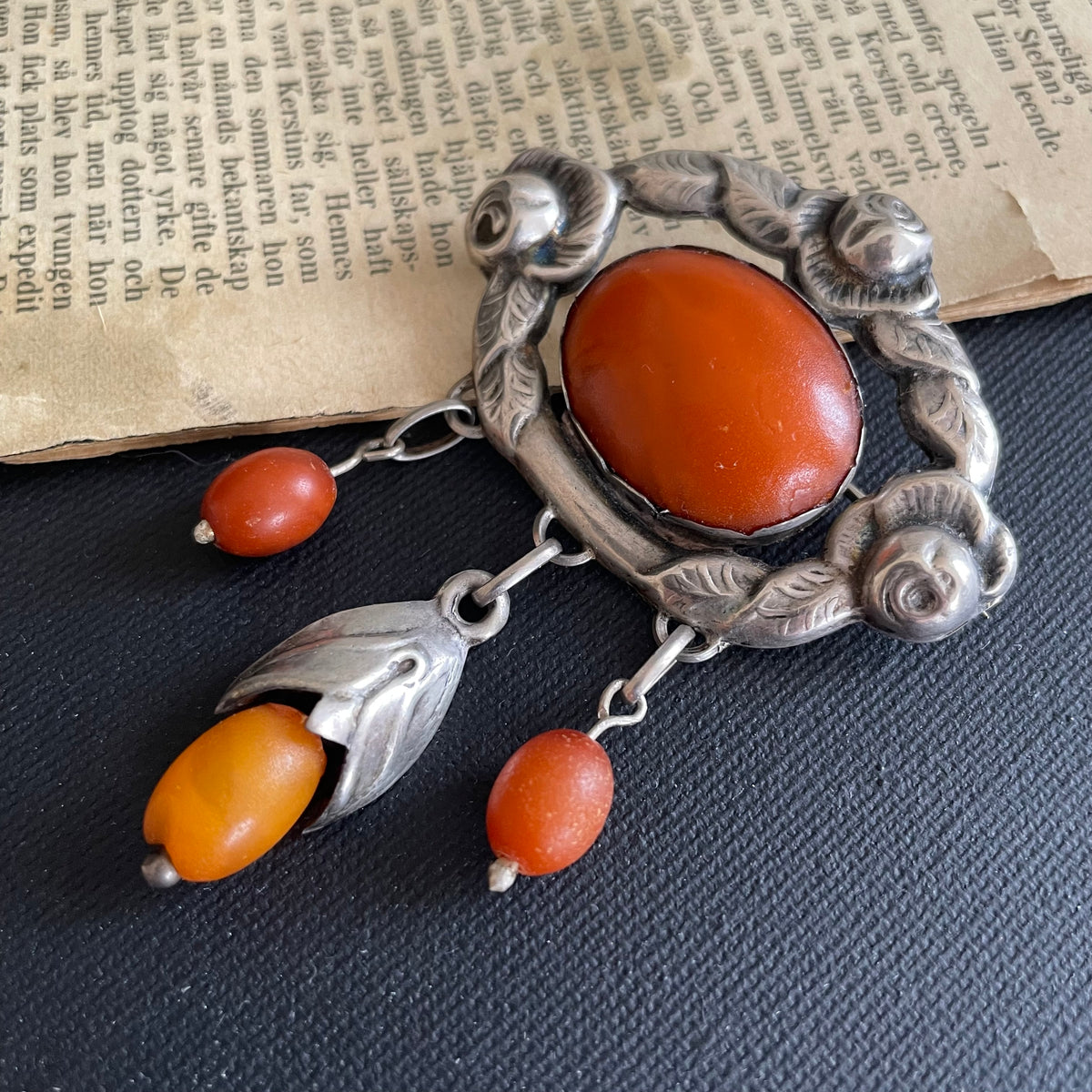 Antique Natural Amber Brooch With Silver From 1920s Art Nouveau 14.6g #2533
