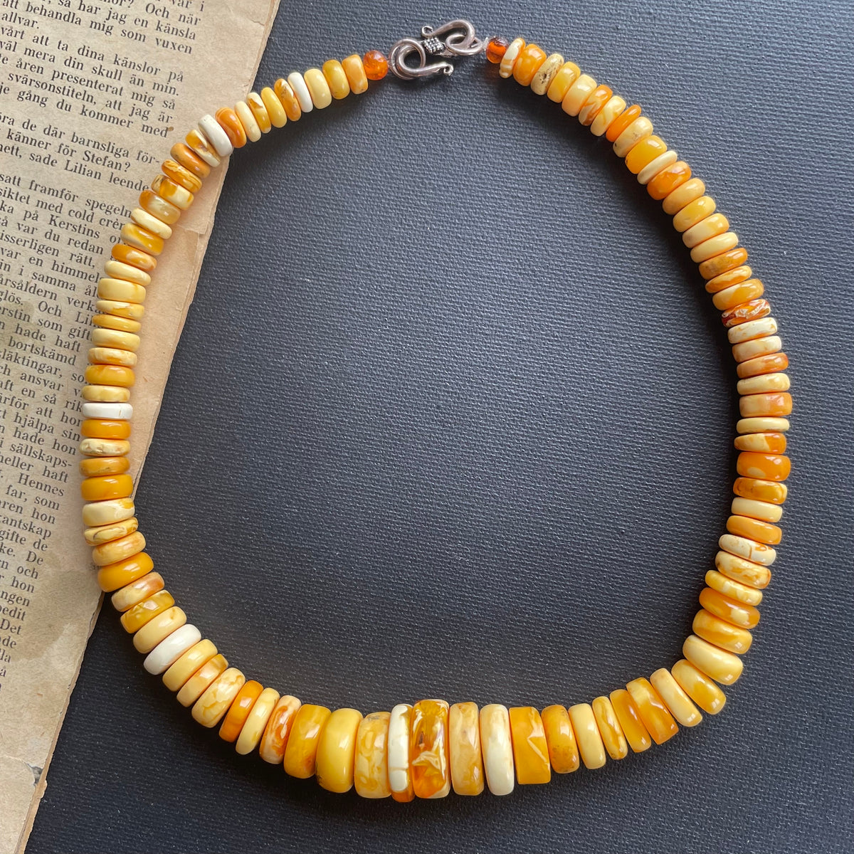 Unique Natural Amber Necklace Baltic Amber Egg Yolk Butterscotch 36g #1855
