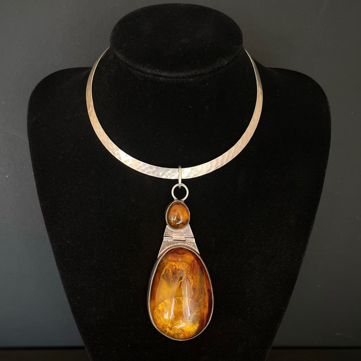Unique Design Natural Amber With 925 Silver Pendant Danish Amber Huge 70g #1871