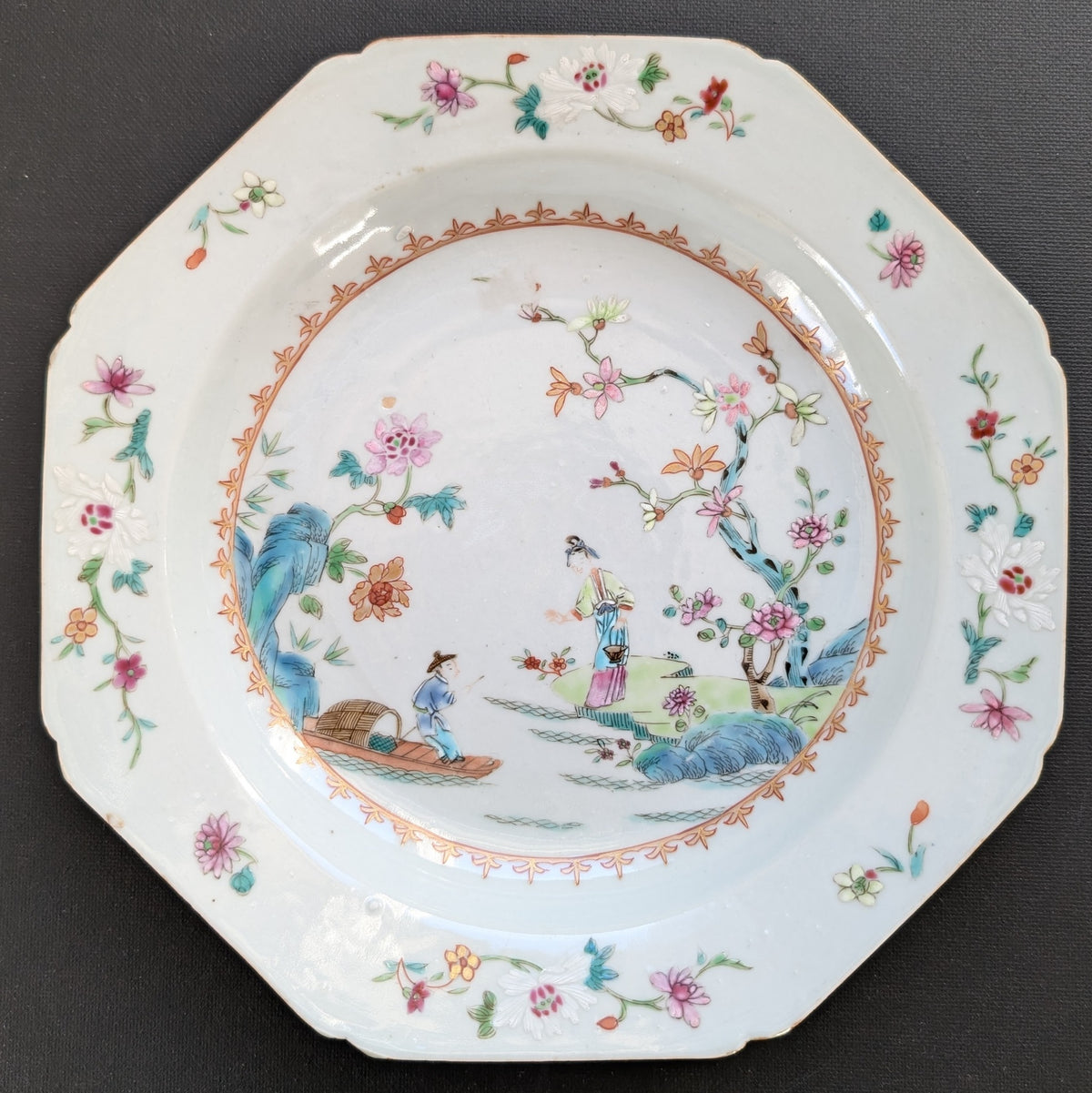 Chinese antique famille rose deep plate with figure decoration, 18th century #2172
