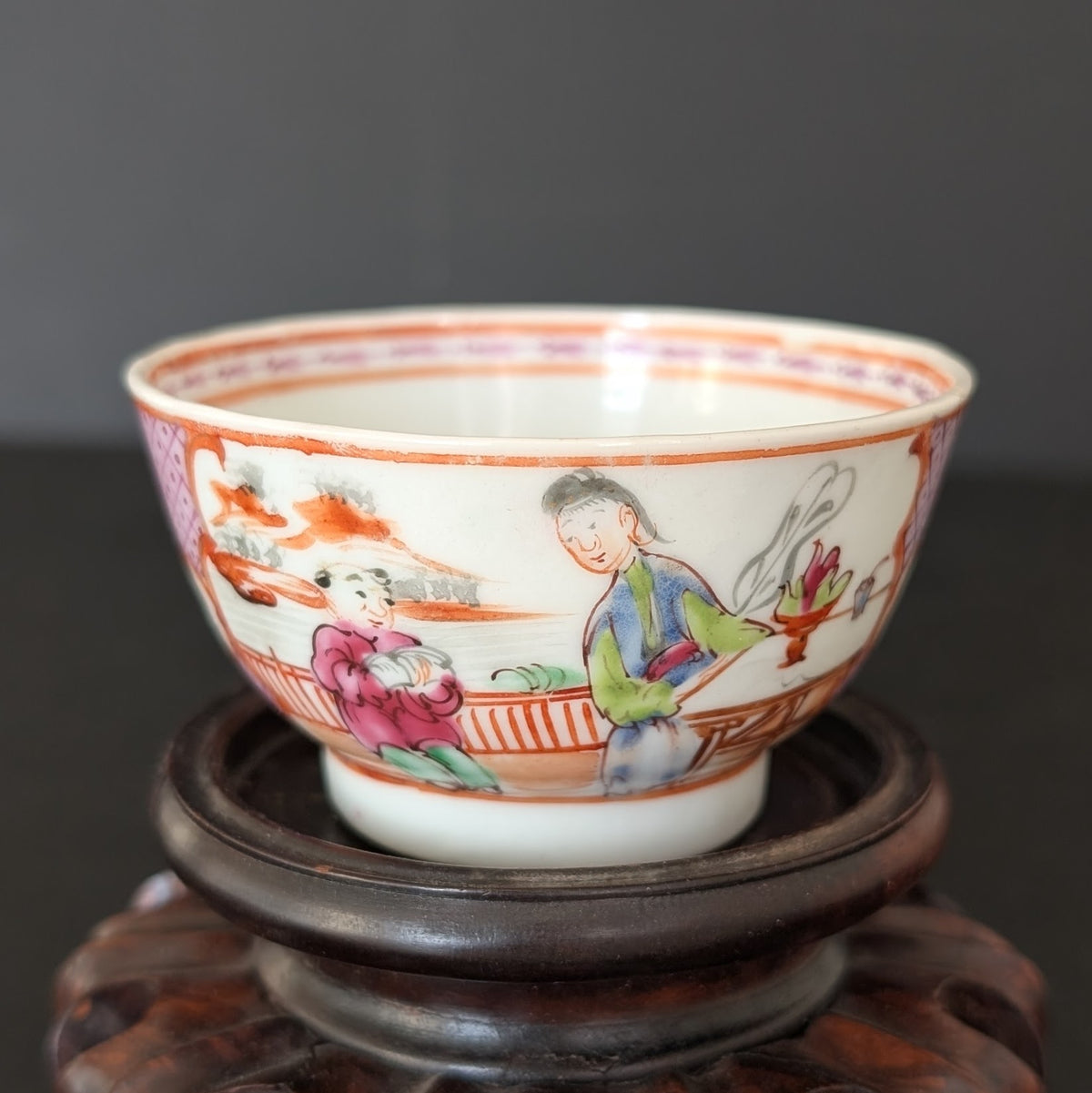Chinese antique rose mandarin tea cup, Qianlong period #2210