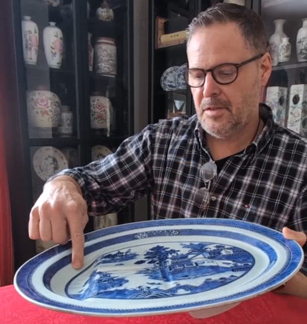 Chinese antique fish / meat platter in blue and white, Qianlong period 清 乾隆 大鱼盘 #2221