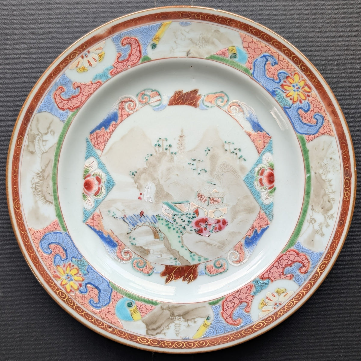 Chinese Antique Famille Rose plate, first half of the 18th c #2721