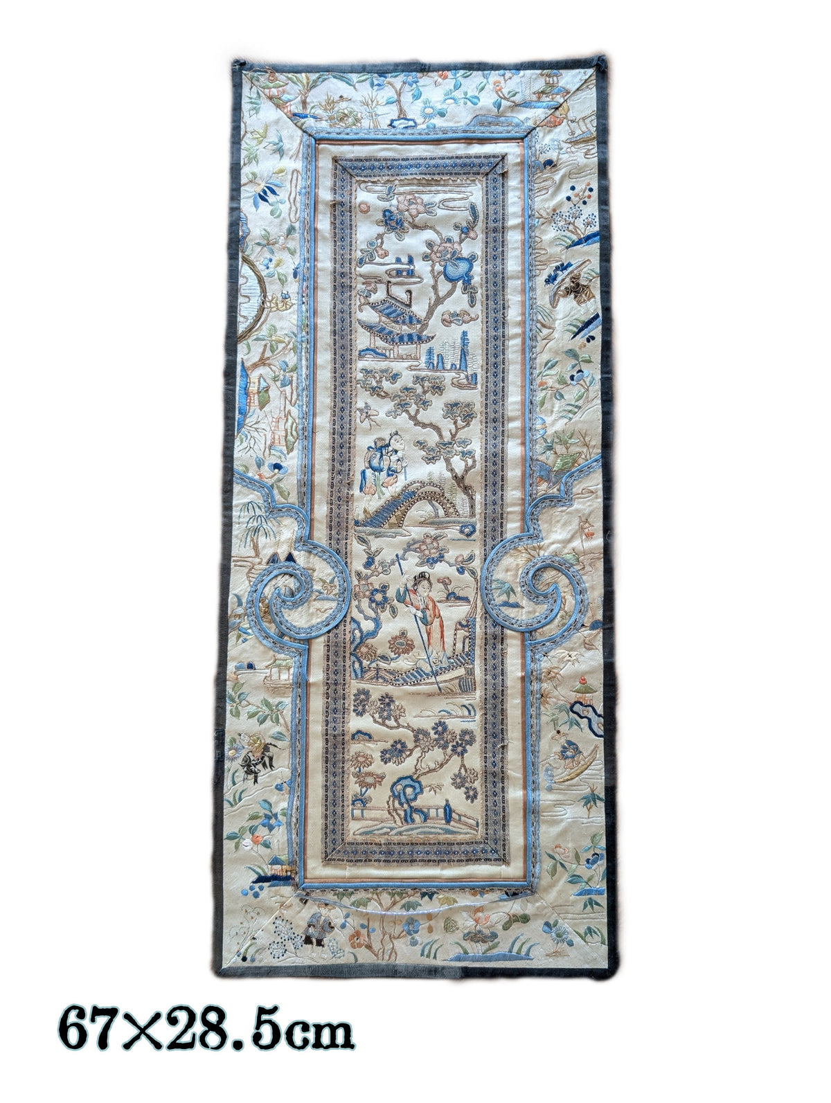 Chinese Antique silk embroidery with figures and landscape, Late Qing Dynasty #2818