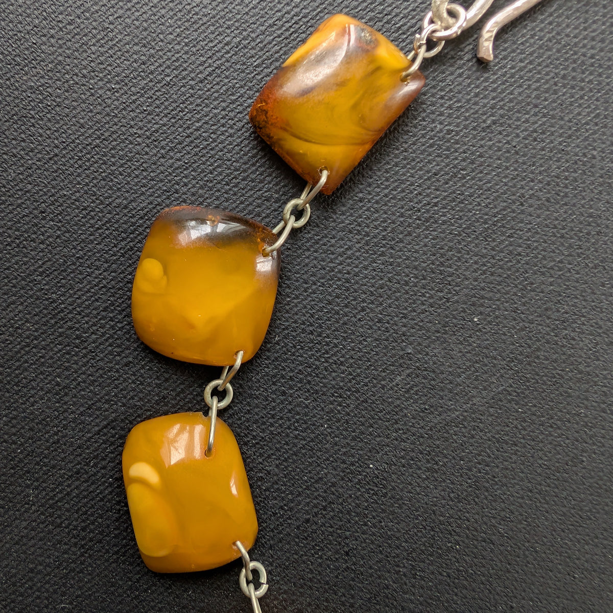 Vintage Natural Amber Necklace Baltic Amber Egg Yolk Butterscotch Huge 55g #2569