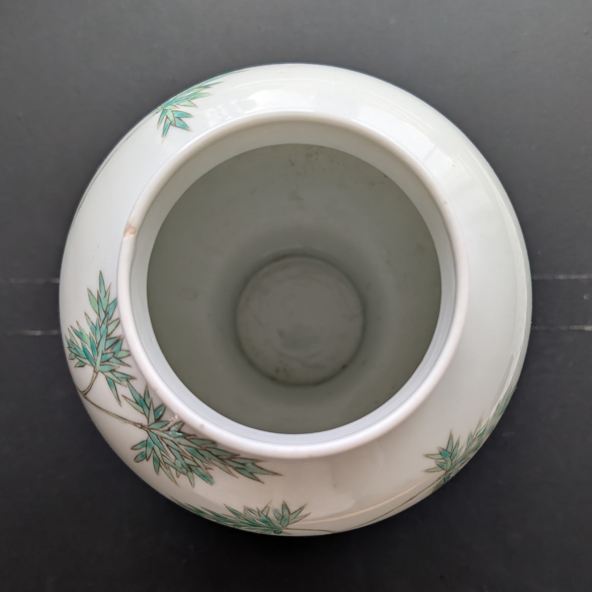 Chinese antique porcelain jar, famille rose Republic period #2777