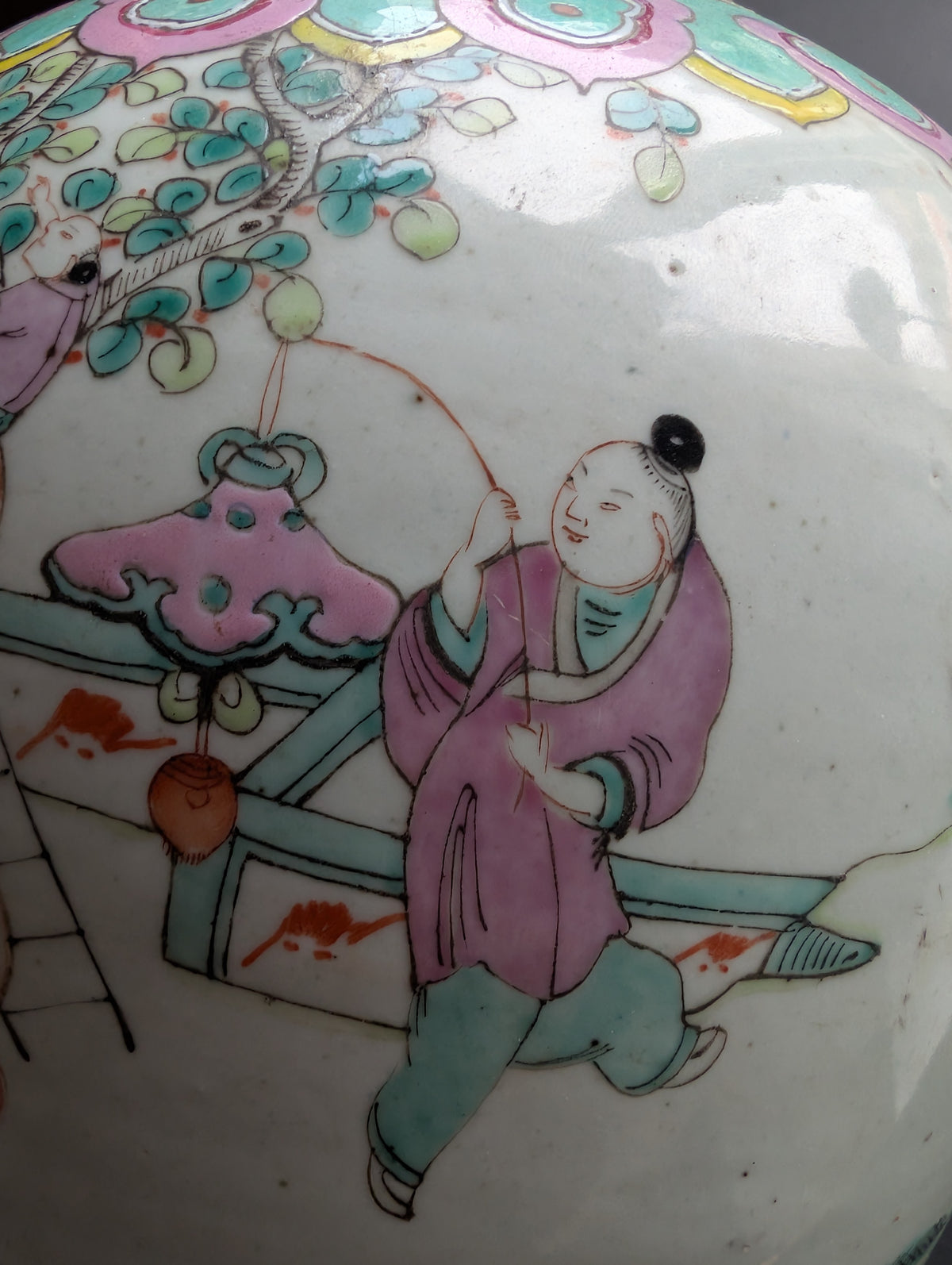 19世纪中国人物纹古董姜罐 #2786