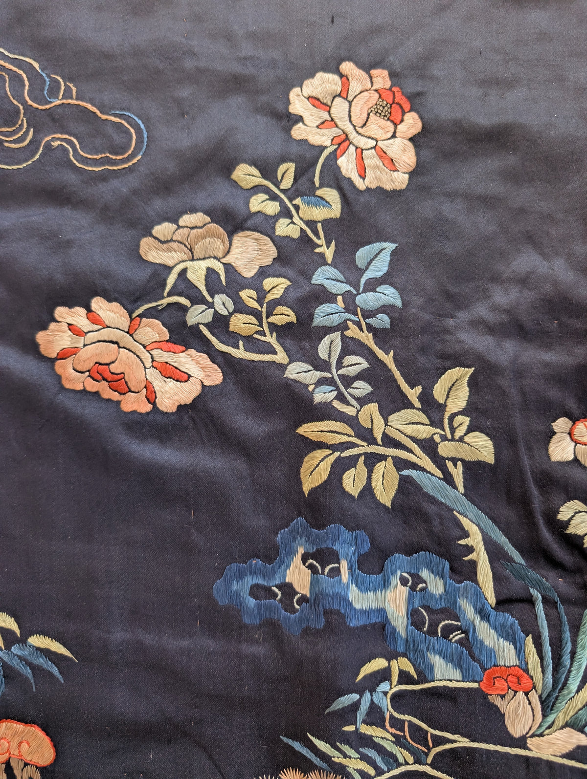 Chinese Antique silk embroidery with peaches and cranes, Qing Dynasty #2836