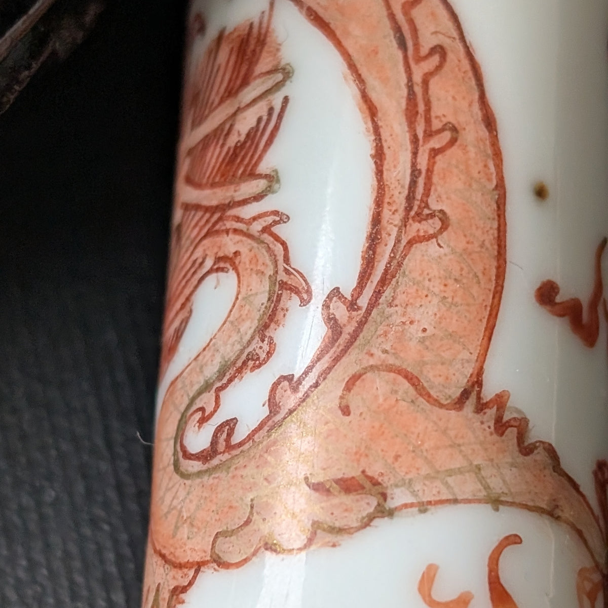 Chinese antique snuffbottle decorated with Dragon, Late Qing #2855