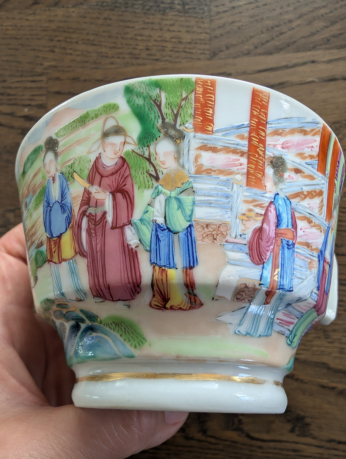 Chinese antique rose mandarin teacup and saucer, Late Qing #2970 and #2971
