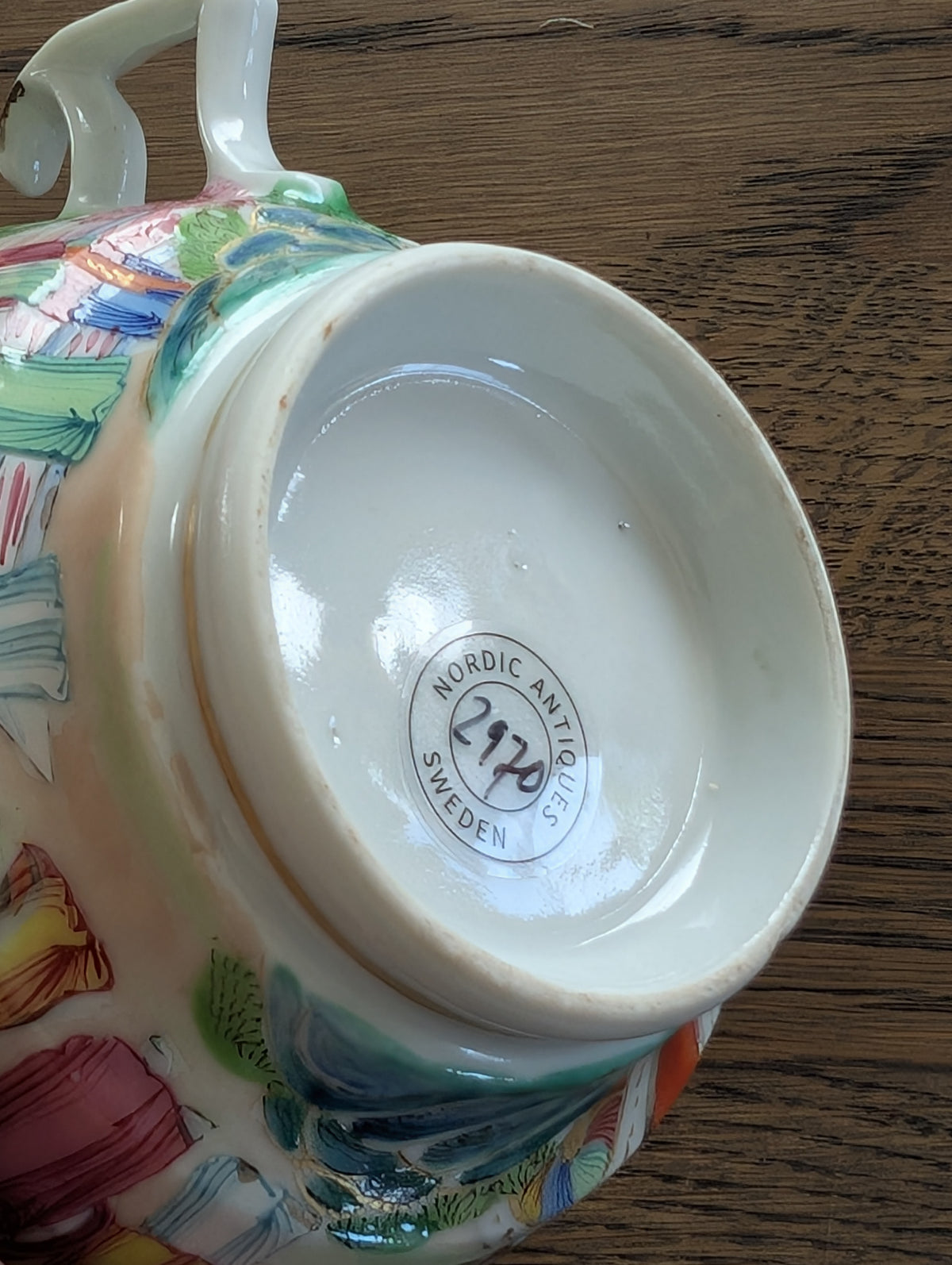 Chinese antique rose mandarin teacup and saucer, Late Qing #2970 and #2971