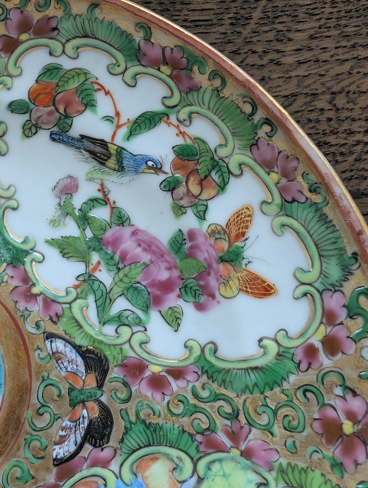Chinese antique rose mandarin teacup and saucer, Late Qing #2970 and #2971