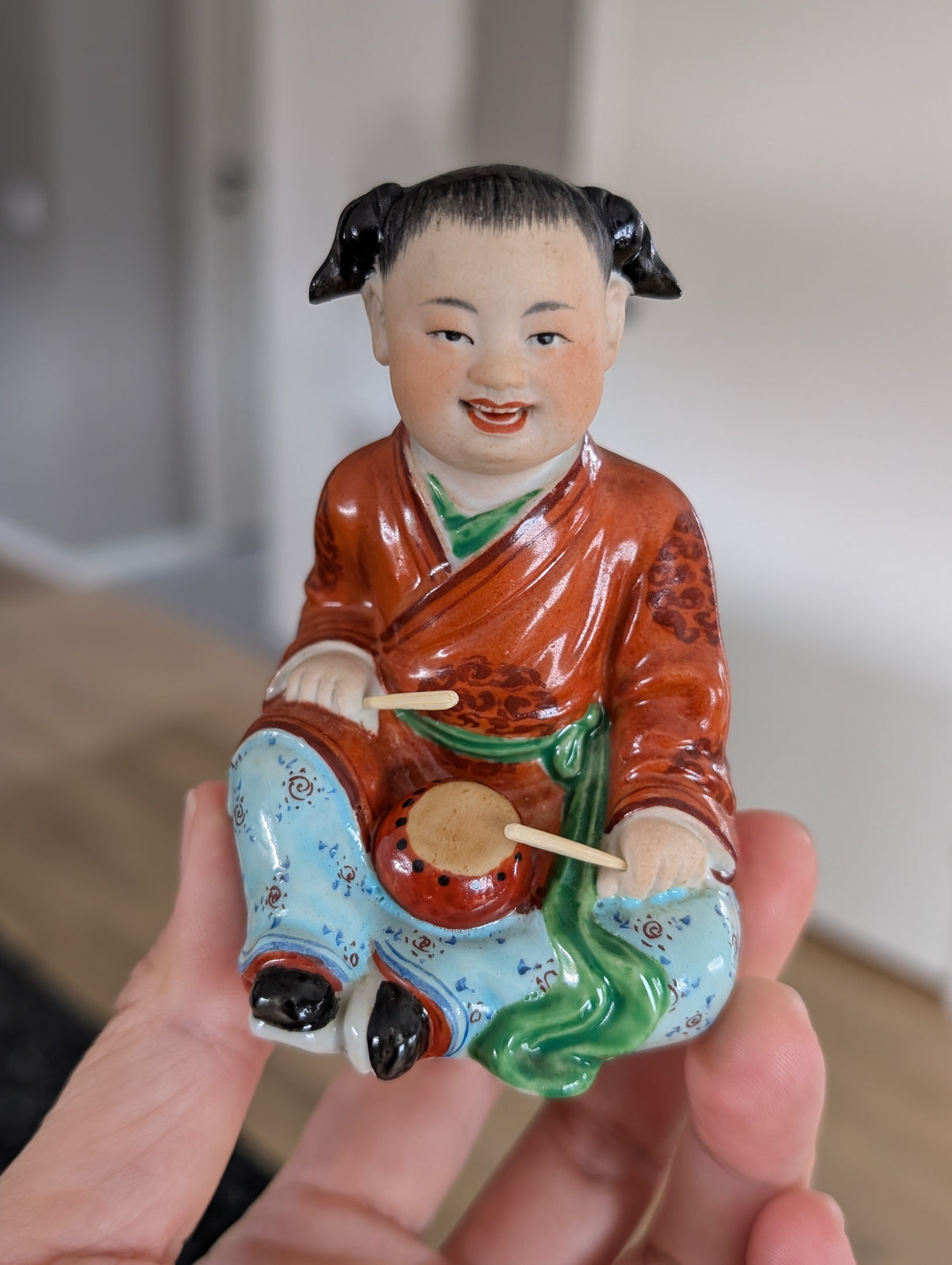 一对20世纪中国复古瓷塑像,编号 #1457,#2973