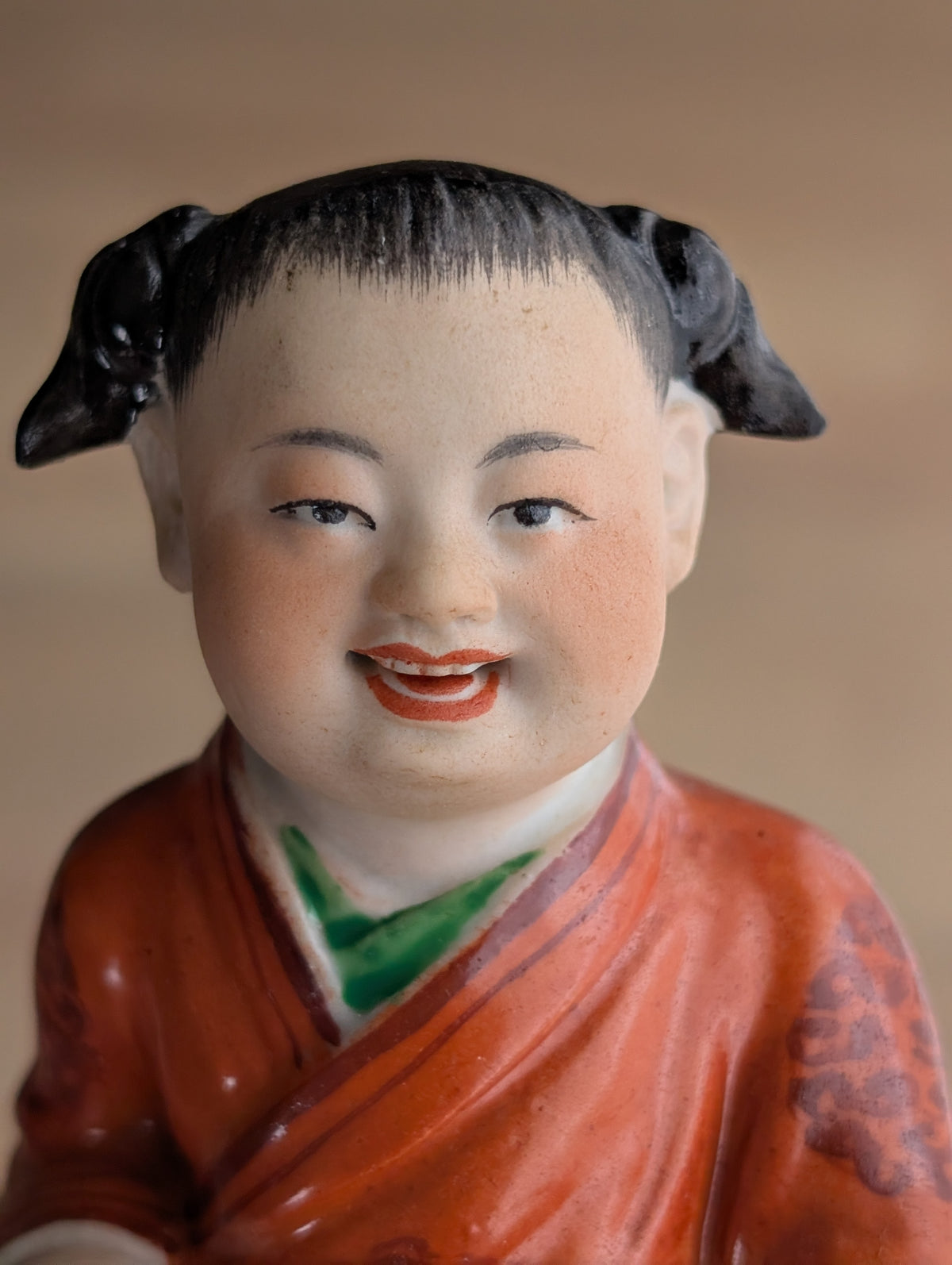 一对20世纪中国复古瓷塑像,编号 #1457,#2973