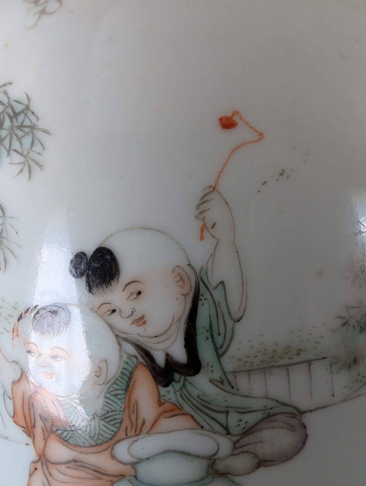 清末/民国时期 麻姑献寿纹象腿瓶 #2979