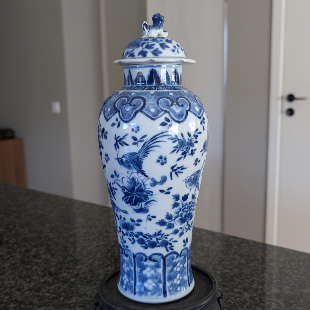中国古董青花鸟纹瓶,晚清 #2999