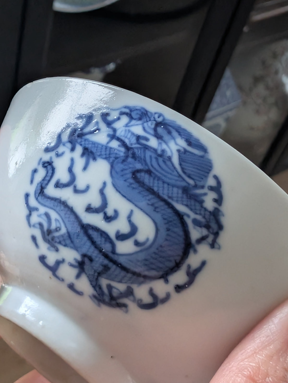 清代中期青花龙纹团花碗 #3067