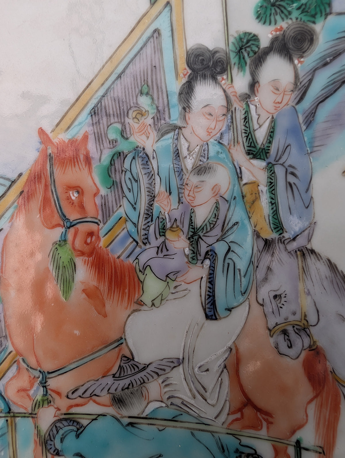 十九世纪五彩人物纹大盘 #3068