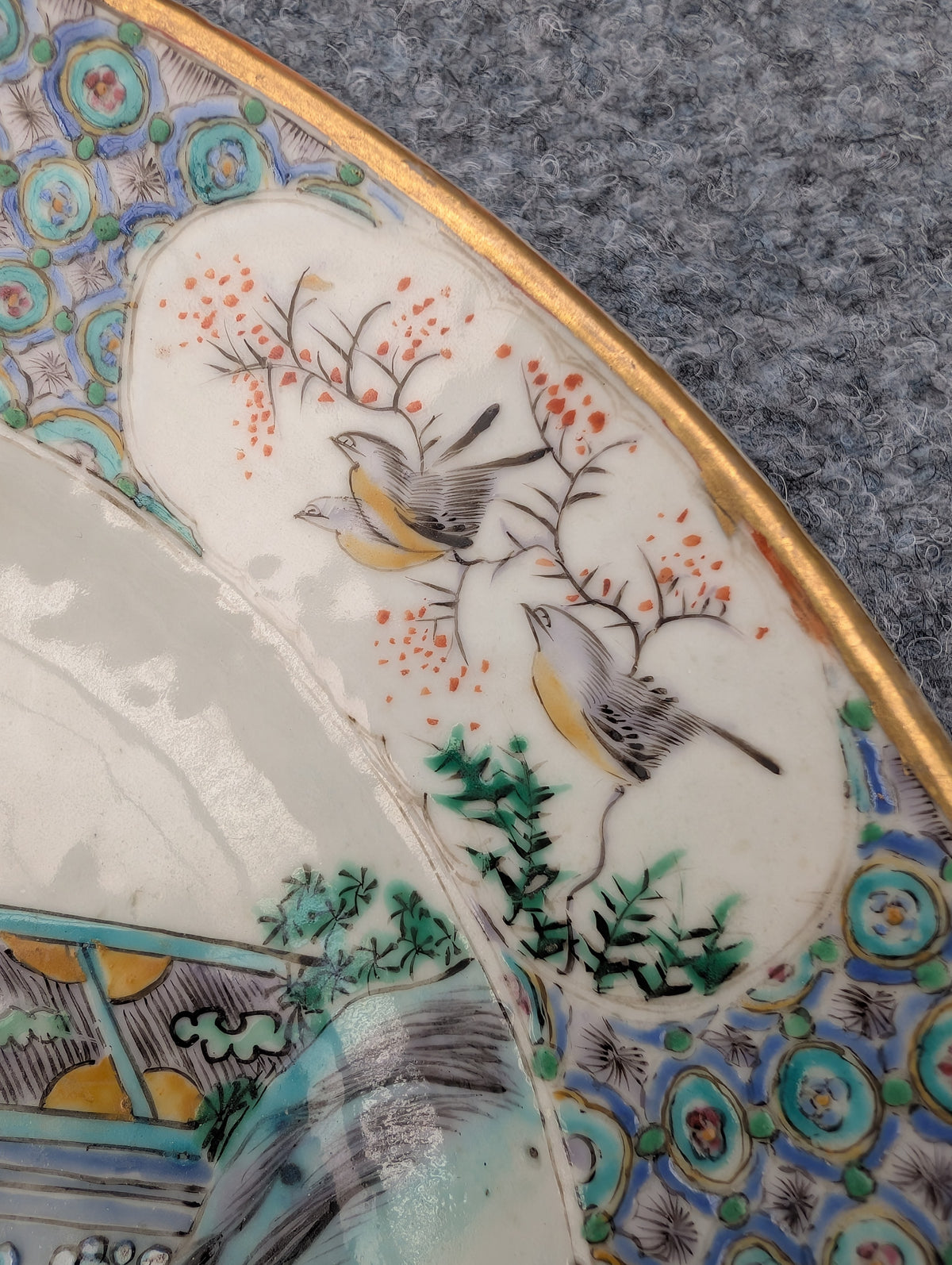 十九世纪五彩人物纹大盘 #3068