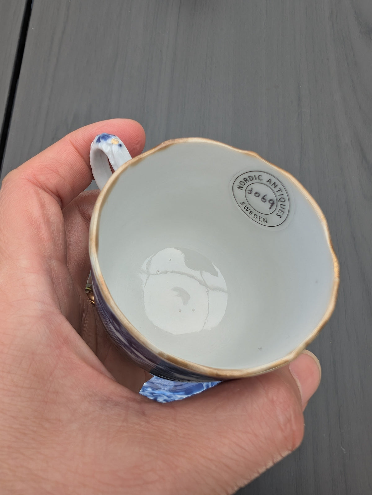 One pair of antique Chinese tea cups and saucers, Qianlong period #3069, 3070