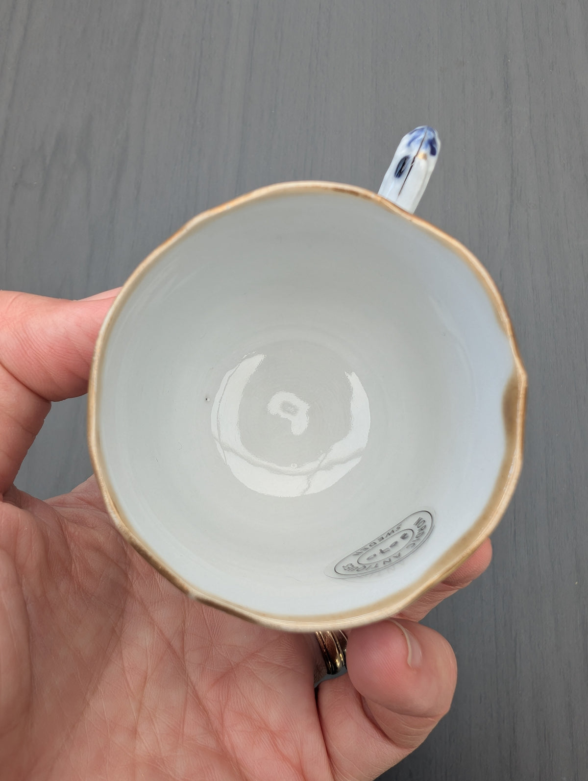 One pair of antique Chinese tea cups and saucers, Qianlong period #3069, 3070
