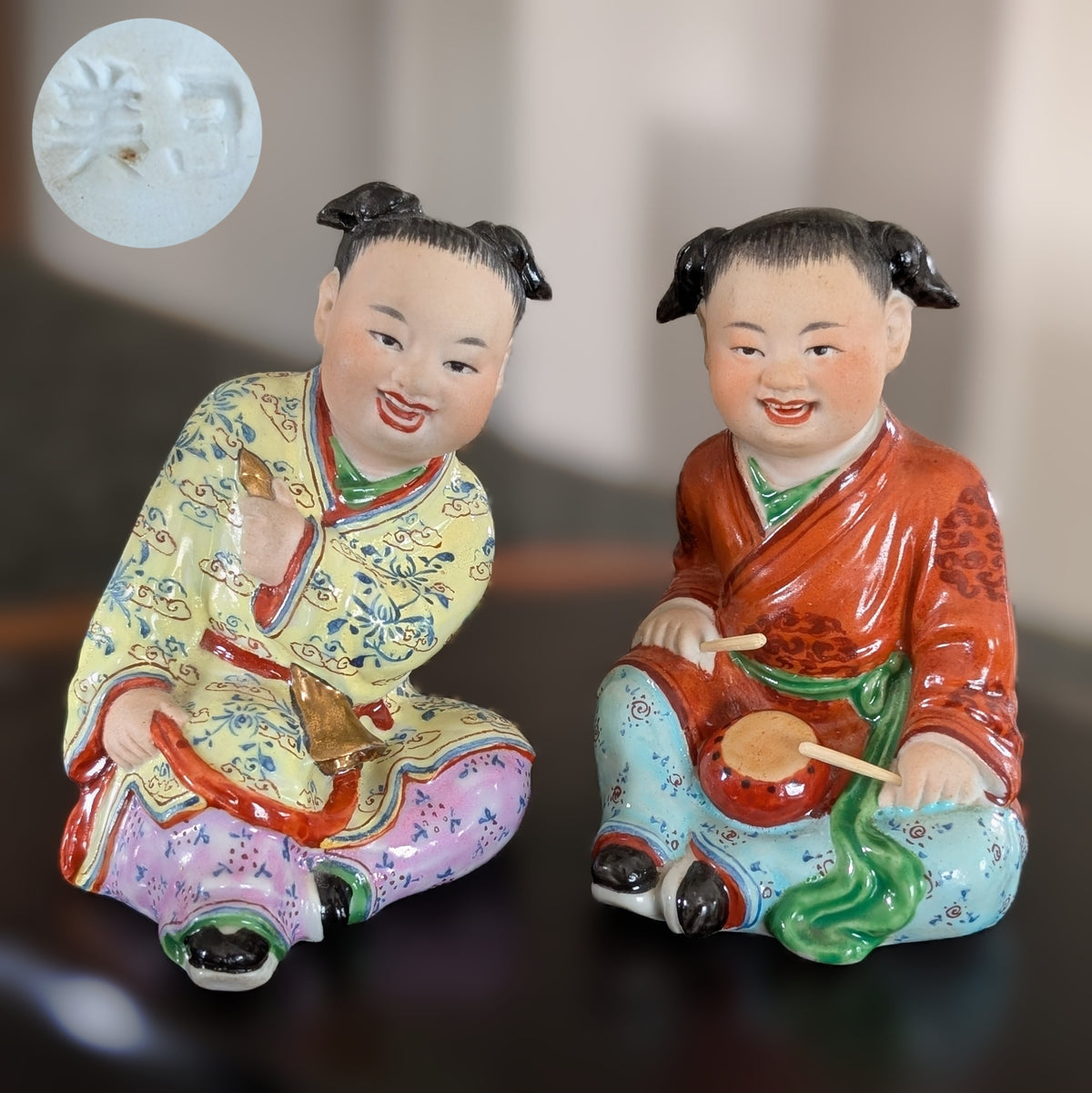 一对20世纪中国复古瓷塑像,编号 #1457,#2973