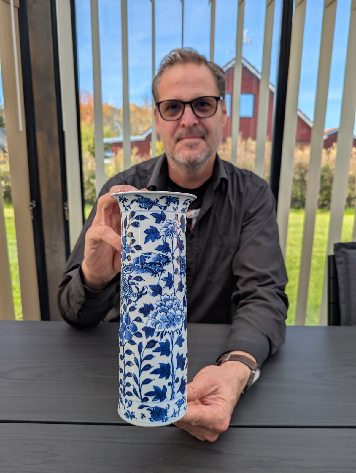 Chinese antique sleeve vase with double dragons, Late Qing #3075