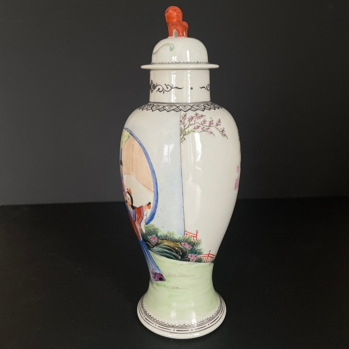 Chinese vintage famille rose vase 红楼梦，1950-1970's  #1738