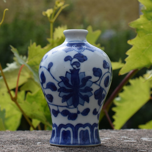 Vintage Chinese Blue and white miniature Meiping Vase 1900's