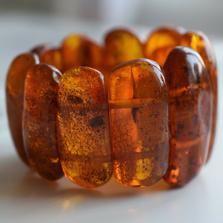 Natural Amber danish raw stone amber bracelet many inclusions insects large 85g #2375