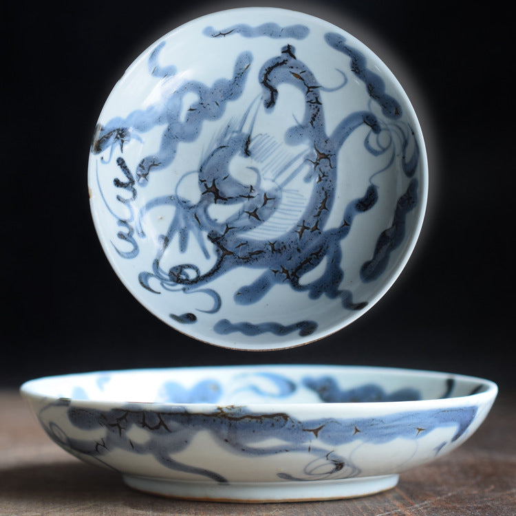 Antique Chinese blue & white dish with Dragon over the wall design, Dehua Kiln