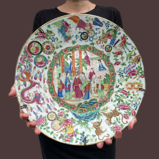 A large antique Chinese rose mandarin charger Daoguang period, 19th C #829