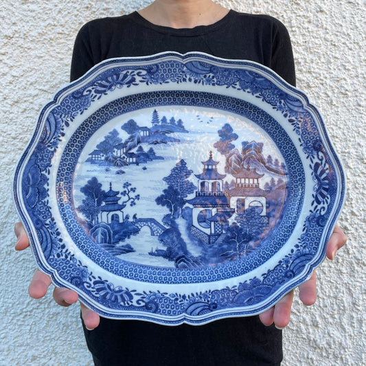 Antique Chinese Export Blue and White Porcelain platter, rococo Qianlong #912