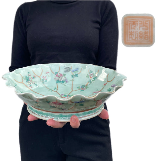 Antique Chinese Celadon bowl on foot altar bowl Guangxu Mark & Period Qing #986