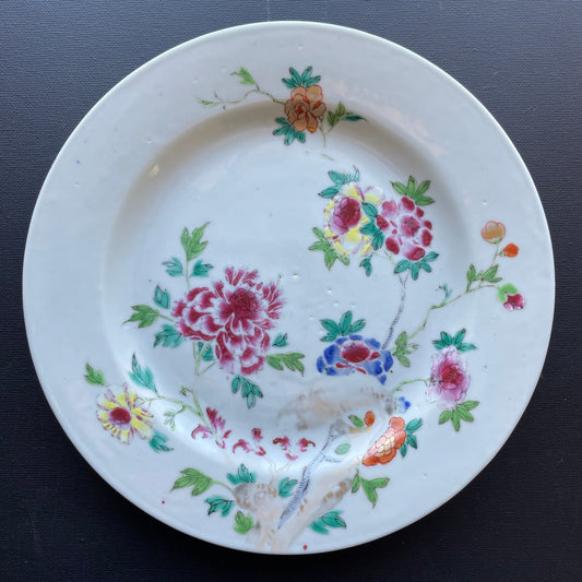 Antique Chinese famille rose plate, Yongzheng / Qianlong, 18th c #1399