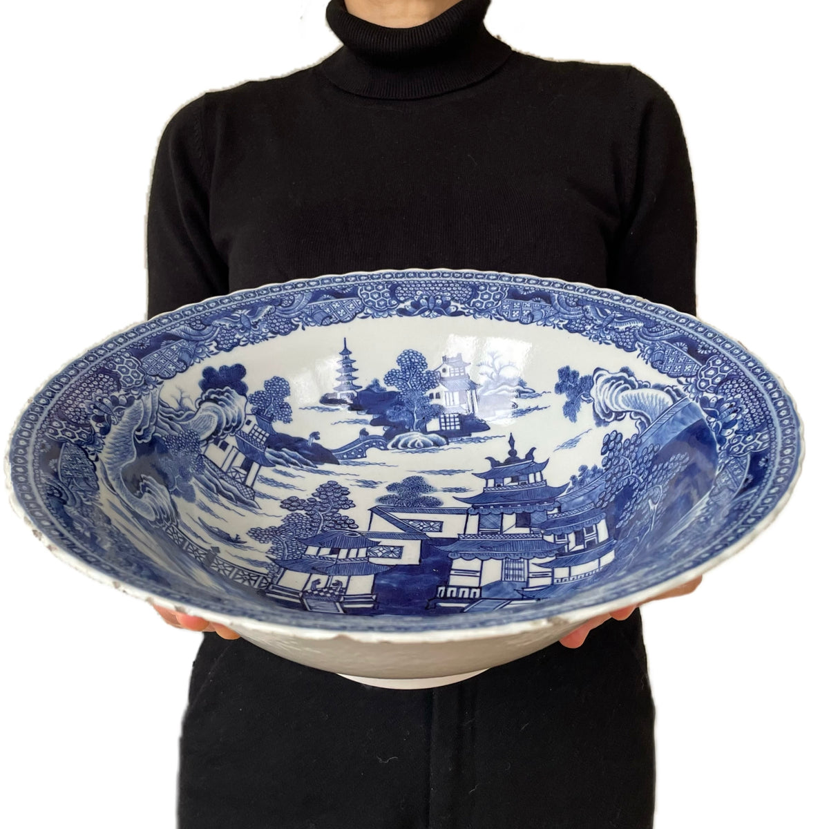 Chinese Antique porcelain Blue And White Basin / Punch Bowl , Qianlong #1826