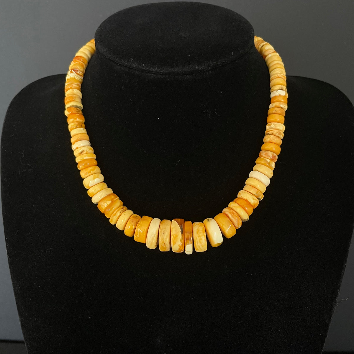 Unique Natural Amber Necklace Baltic Amber Egg Yolk Butterscotch 36g #1855