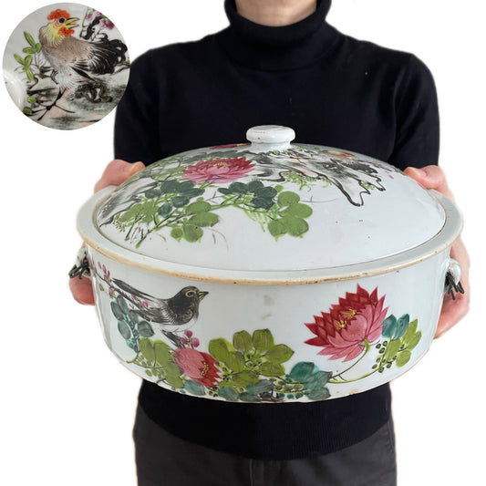 Large Chinese Antique porcelain food pot,  Late Qing #2257
