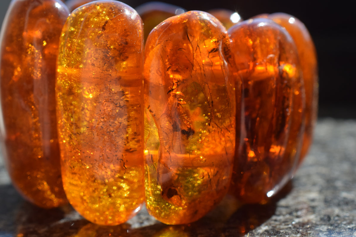 Natural Amber danish raw stone amber bracelet many inclusions insects large 85g #2375