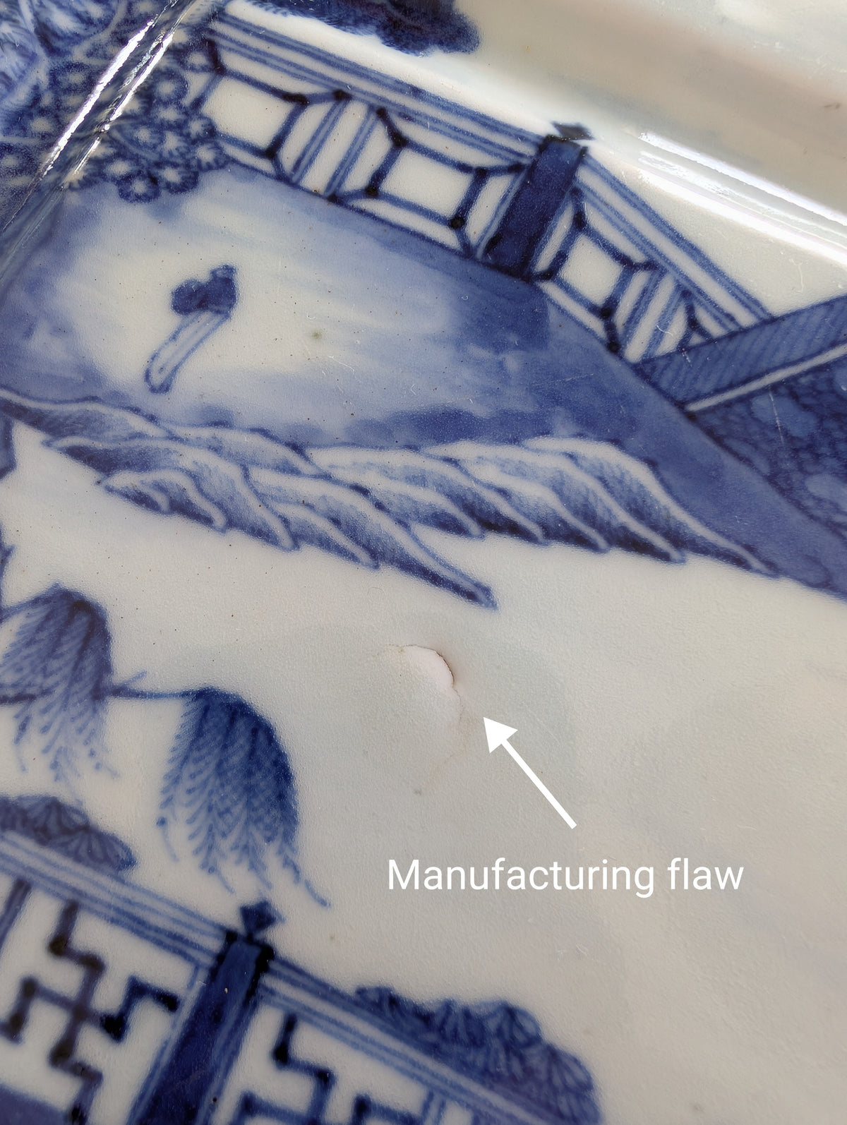 Chinese antique fish / meat platter in blue and white, Qianlong period  #2930