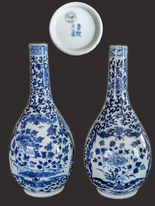 Chinese antique pair of underglazed blue and white bottle vases, Late Qing #3077, 3078