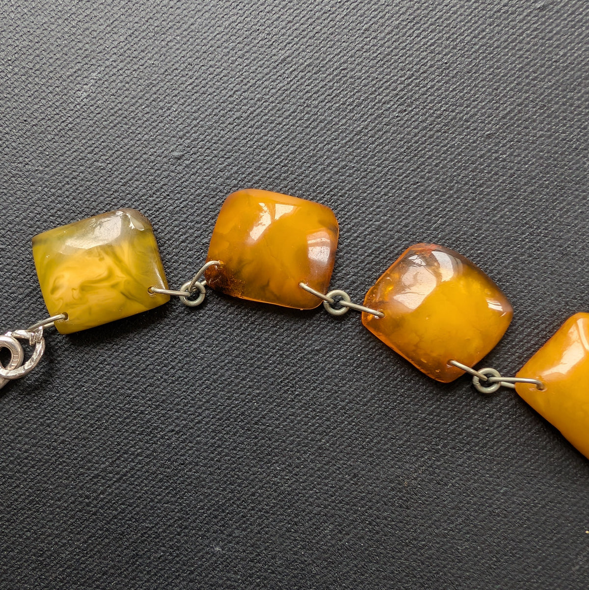 Vintage Natural Amber Necklace Baltic Amber Egg Yolk Butterscotch Huge 55g #2569