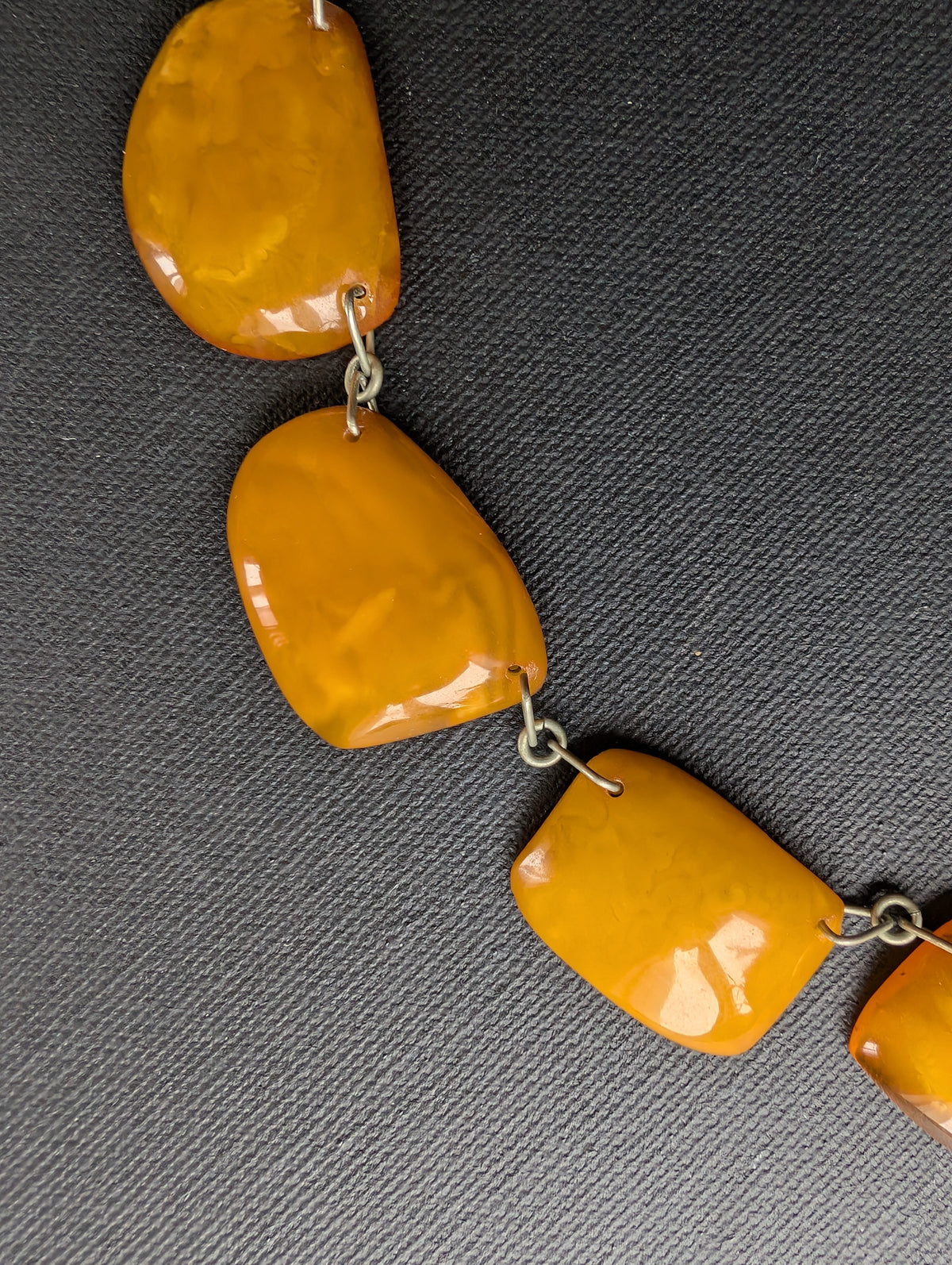 Vintage Natural Amber Necklace Baltic Amber Egg Yolk Butterscotch Huge 55g #2569