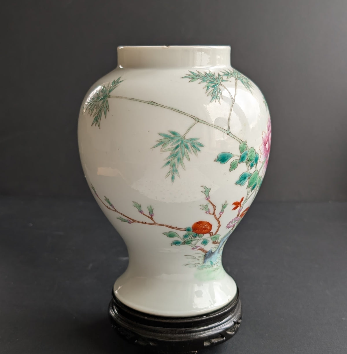 Chinese antique porcelain jar, famille rose  Republic period #2777